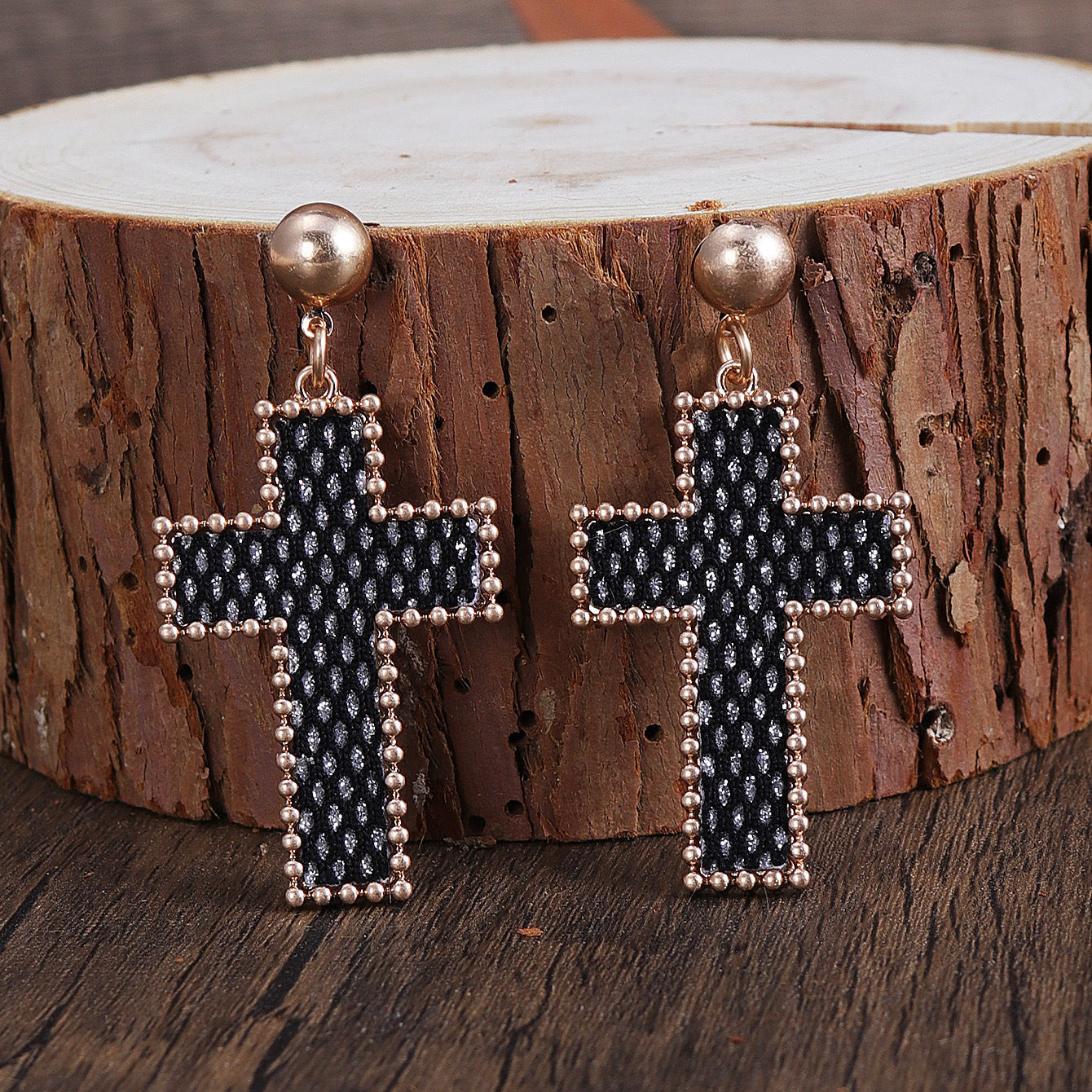Wholesale Cross Fashion Personality Simple Versatile Earrings